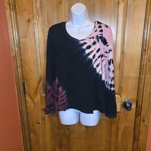 Torrid Black and Pink Tie-Dye Long Sleeve Top